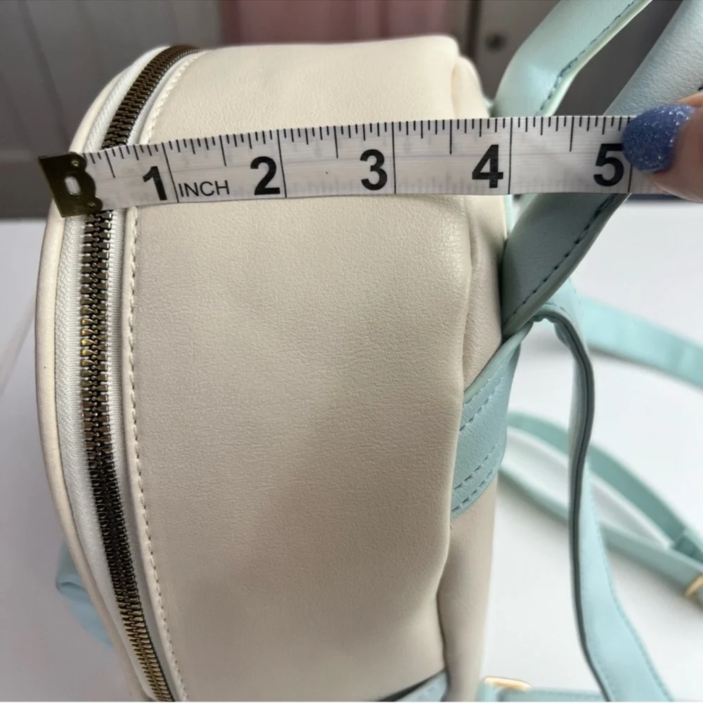 Cute Loungefly Her Universe Disney Winnie the Pooh & Friends Heart Mini Backup - Picture 8 of 13